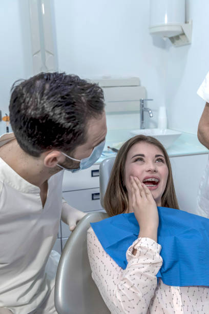 Best Pediatric Emergency Dentist in Lower Grand Lagoon, FL